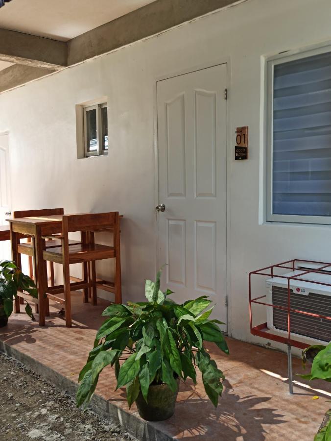 Hotel Coco Bloom Aborlan Exterior foto